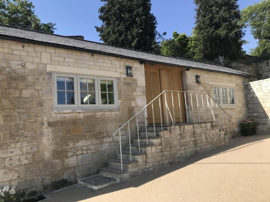 Barley - Cosy Stylish Apartment - Easy Access To Bath And Many Nearby Attractions Box  Buitenkant foto