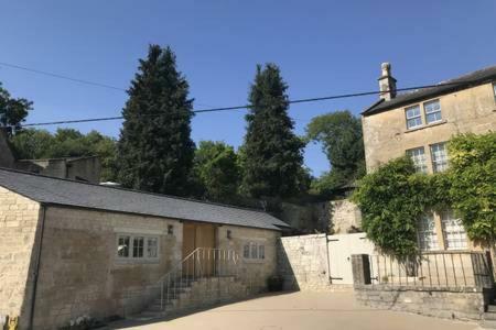Barley - Cosy Stylish Apartment - Easy Access To Bath And Many Nearby Attractions Box  Buitenkant foto